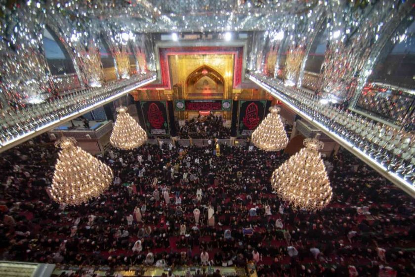 Musulmanes chiíes conmemoran el mes de Muharram en Kerbala